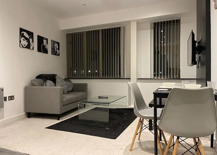 Augustus House Apartment